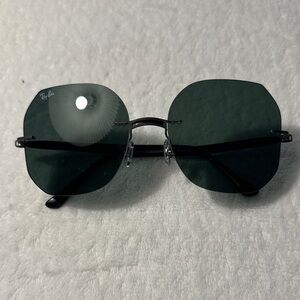 Ray-Ban Rimless Sunglasses with Dark Green Lenses
